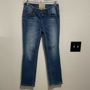 American Rag Women’s Low Rise Straight Leg Jeans Size 1